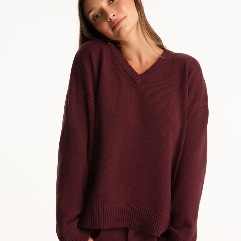 Parke x SET ACTIVE V-Neck Sweater in Rich Burgundy
